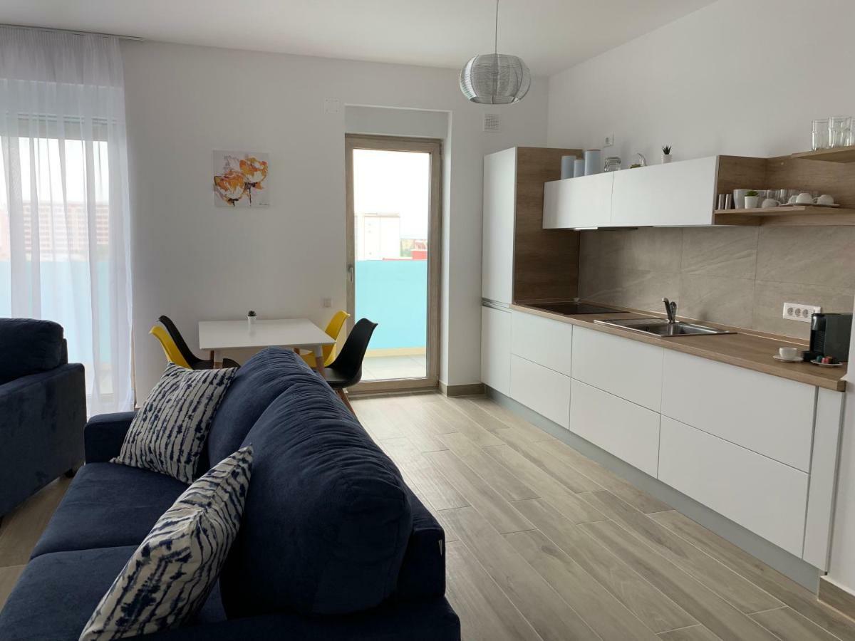 Năvodari Vela Luxury Sea View Apartments - Marina Surf מראה חיצוני תמונה