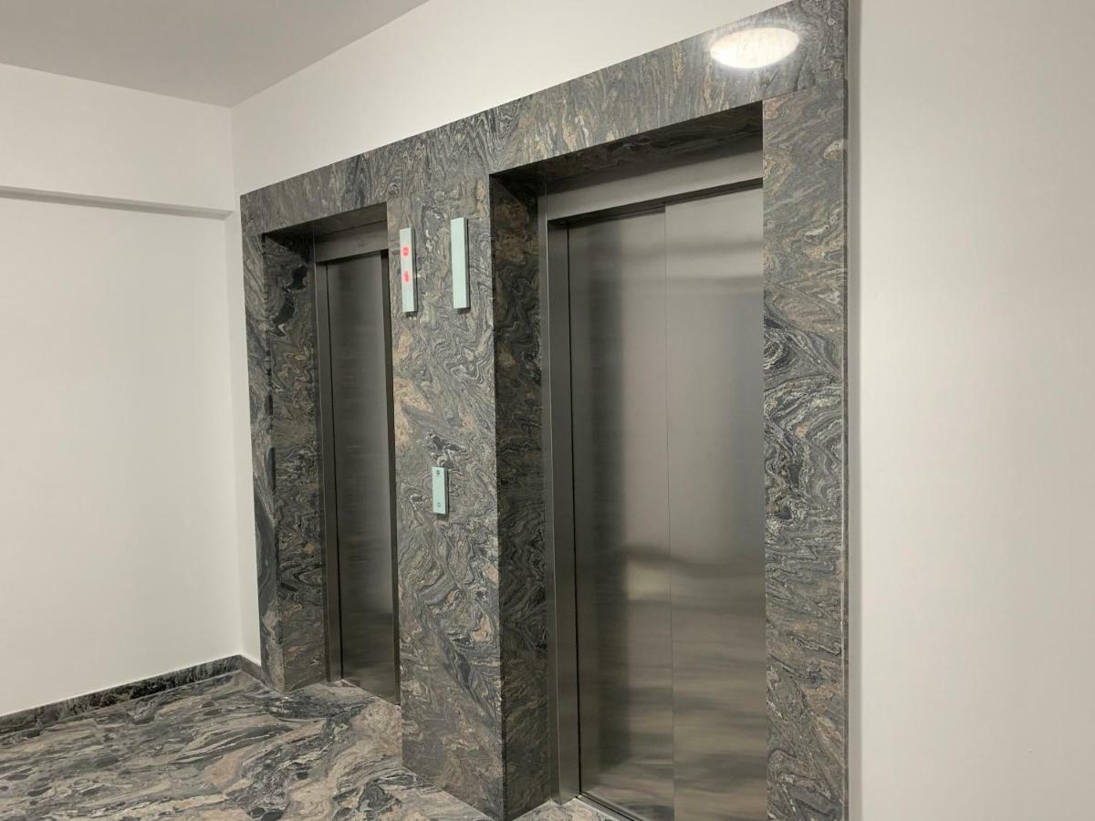 Năvodari Vela Luxury Sea View Apartments - Marina Surf מראה חיצוני תמונה