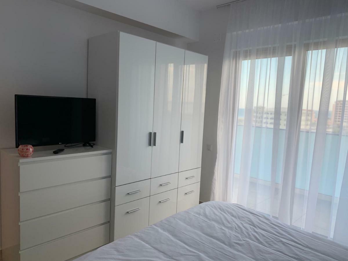 Năvodari Vela Luxury Sea View Apartments - Marina Surf מראה חיצוני תמונה